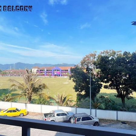 Homestay Pangsapuri Samudera Seri Manjung Lumut Exterior foto