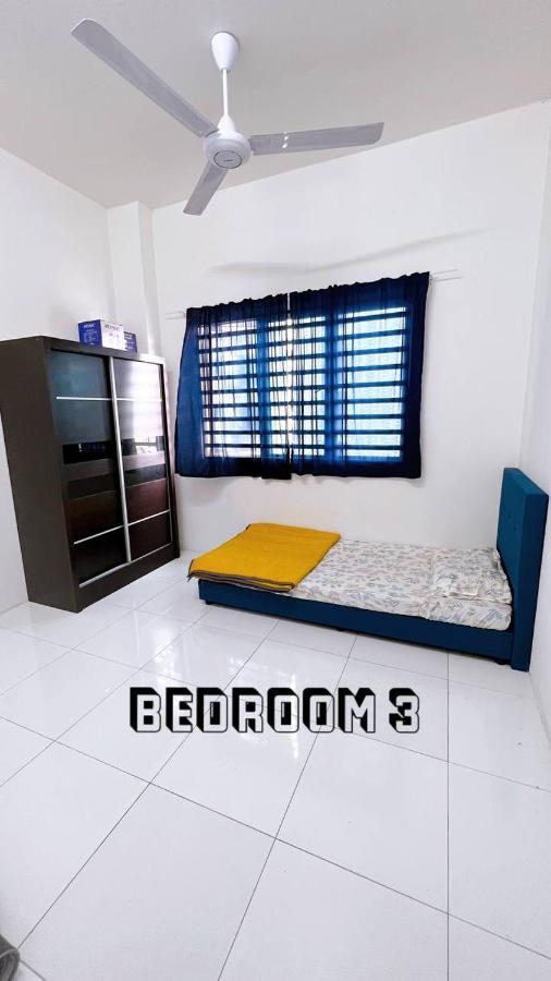 Homestay Pangsapuri Samudera Seri Manjung Lumut Exterior foto
